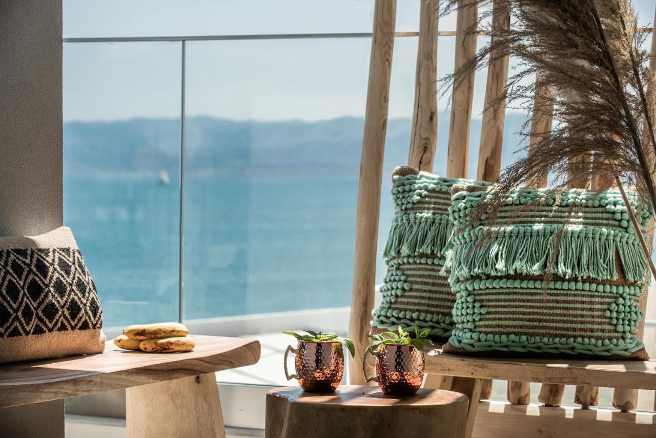Khroma Luxury Suite 1 Beach Front Apartment Hersonissos  Exterior photo